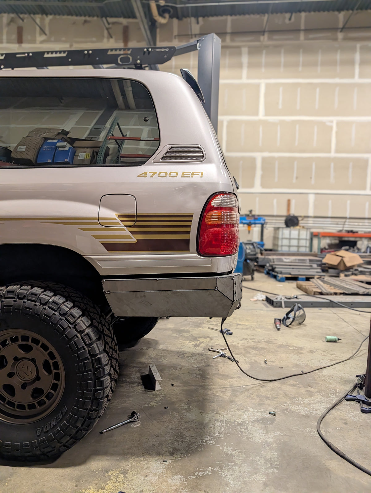 Toyota 100 Series Rear DIY Bumper Kit// FREE SHIPPING!!